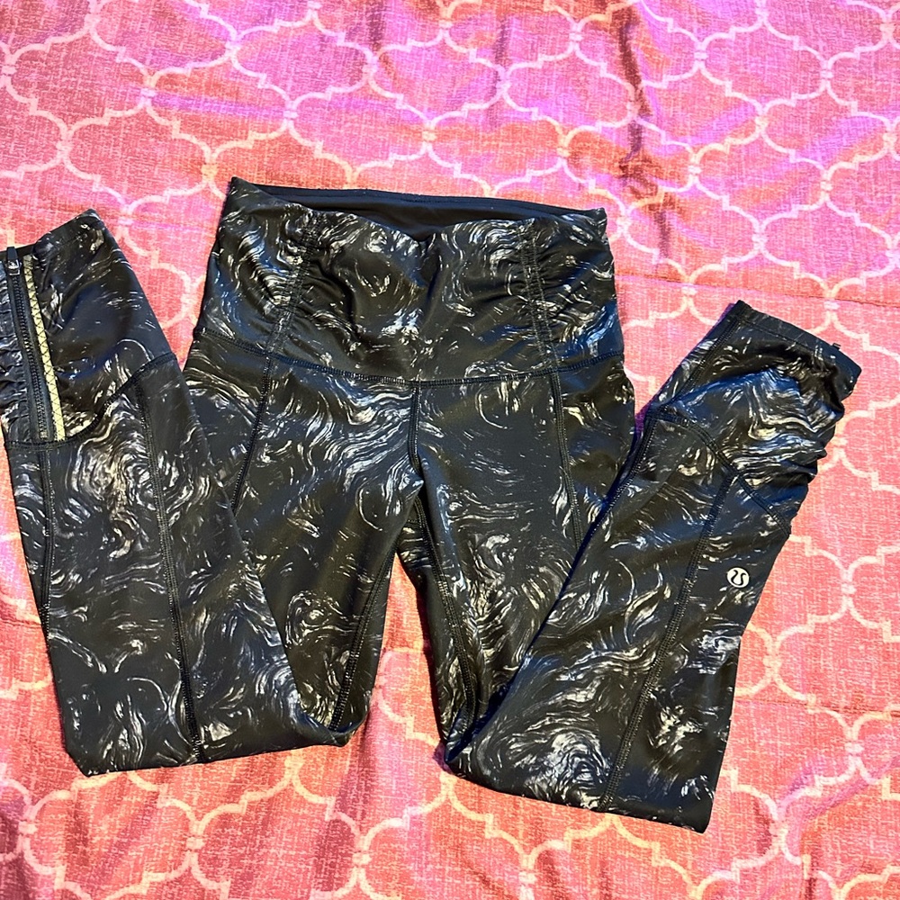 Lululemon capri leggings